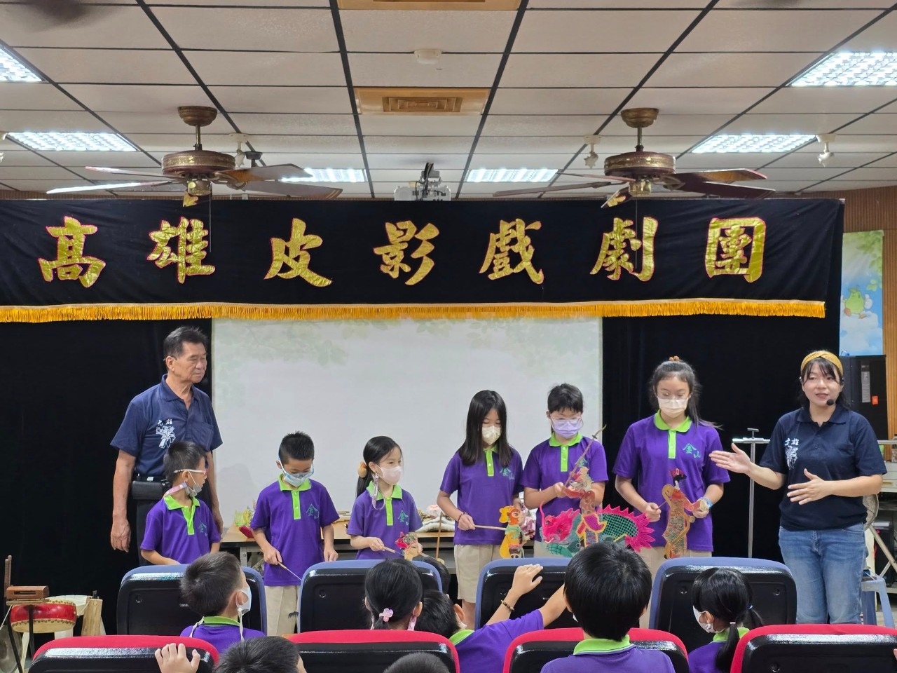 中間輪播相簿